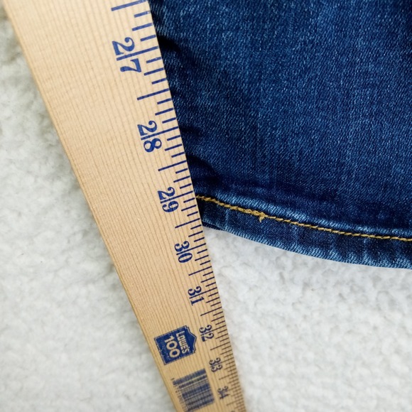 Levi's Women's 32x30 Bootcut Jeans Dark Wash Denim Stretch Mid Rise - Picture 7 of 10